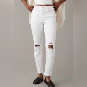 White american eagle stretch mom jeans